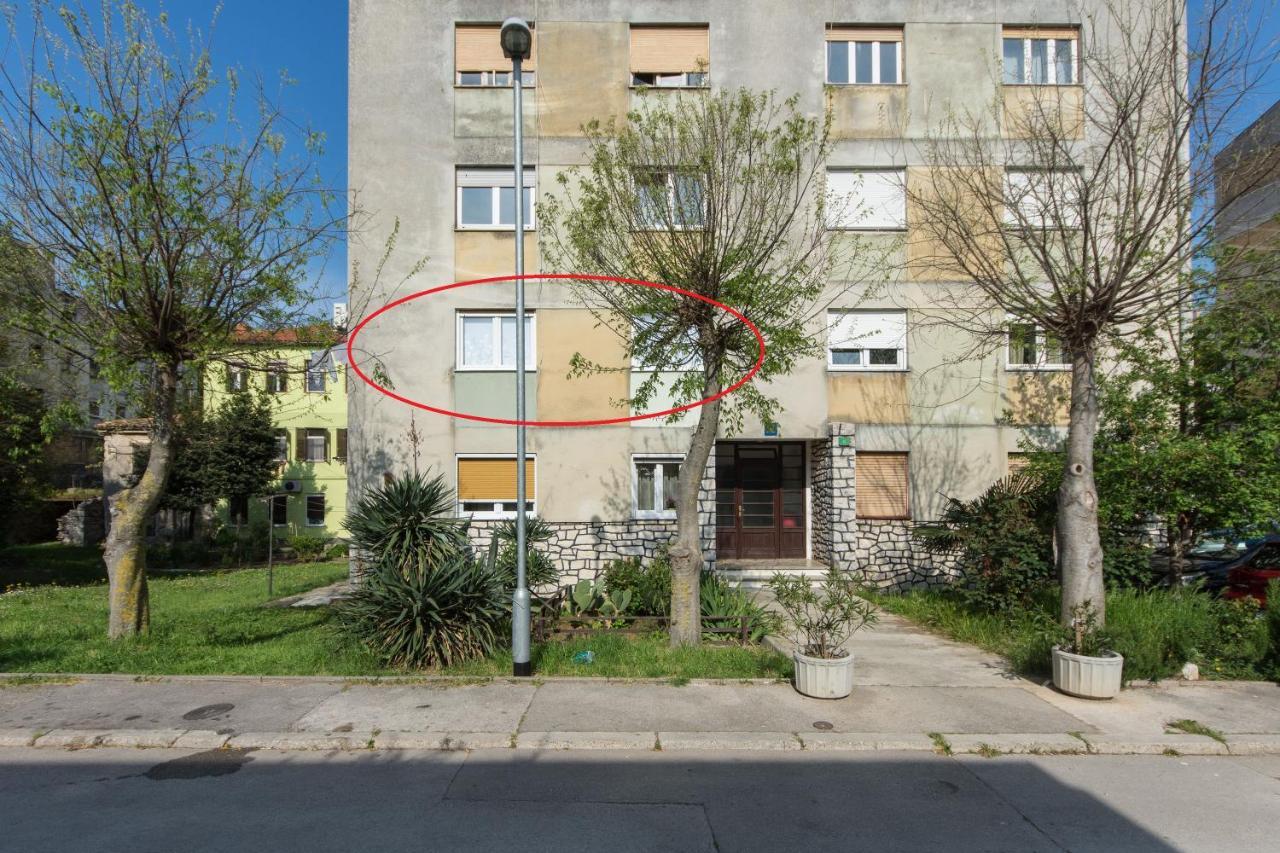 Apartment Retiro Pola Esterno foto
